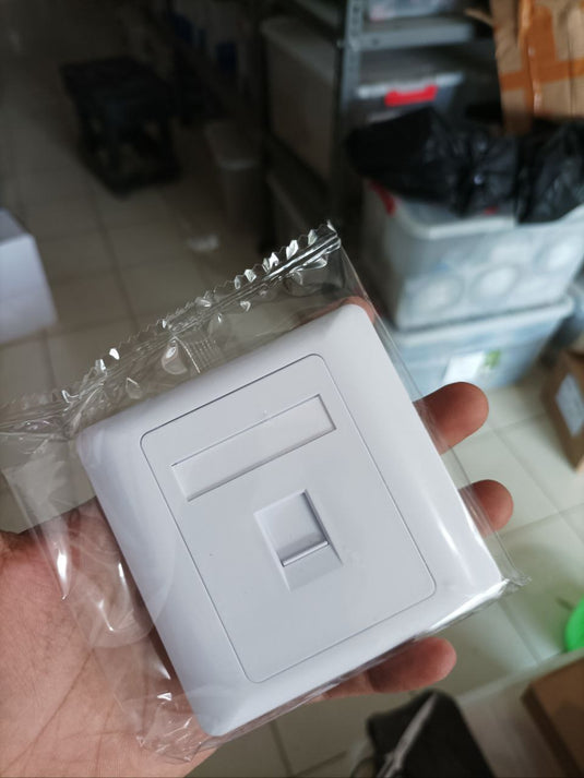 Faceplate Wall Dinding + Modular RJ45