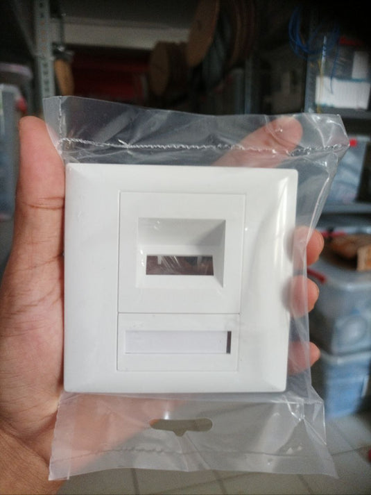 Faceplate Wall Dinding + 2 Core Adapter SC-UPC