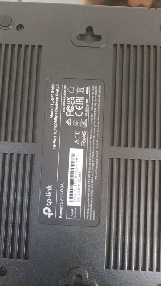 Desktop Switch Hub TP-Link TL-SF1016D 16-Port 10/100Mbps