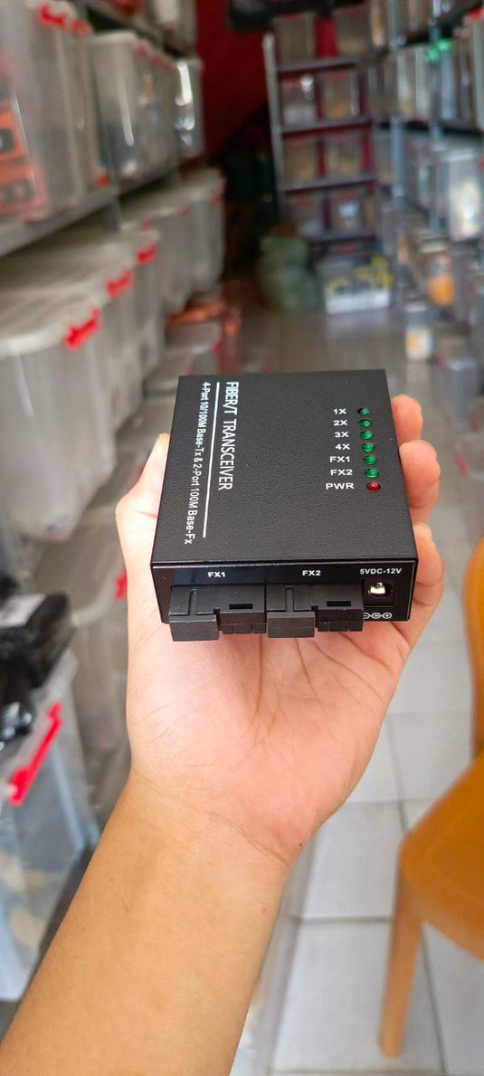 Fiber Optic Media Converter 2 Port FO + 4 Port LAN Fullset with Adaptor