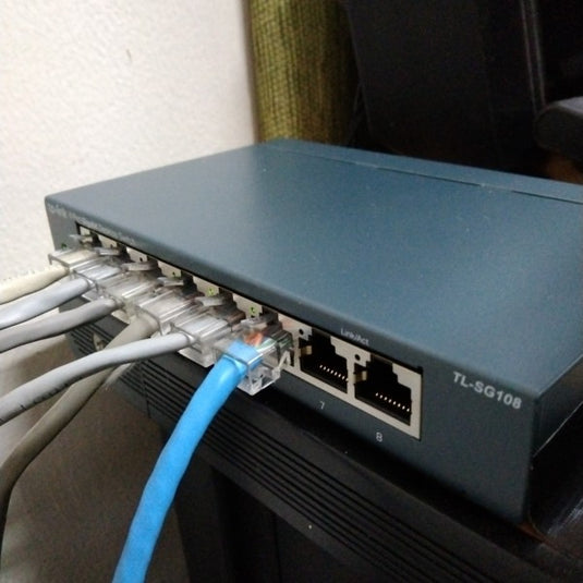 TP-LINK TL-SG108 8-Port Gigabit Desktop Switch